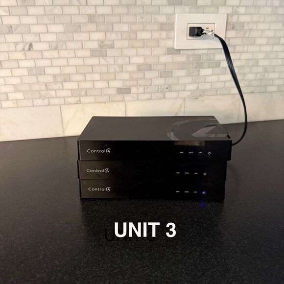 Lot of 3 Control4 HC250 Controllers – All Power On, Tested, No Cords - Picture 4 of 11